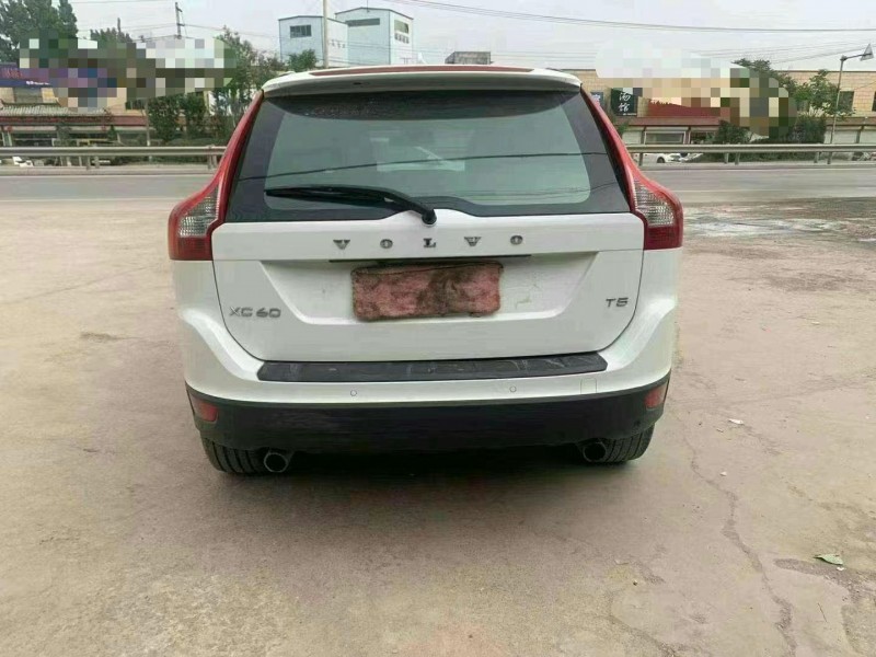 北京12年沃爾沃XC604