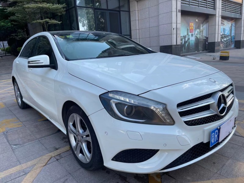 中山15年奔驰A4