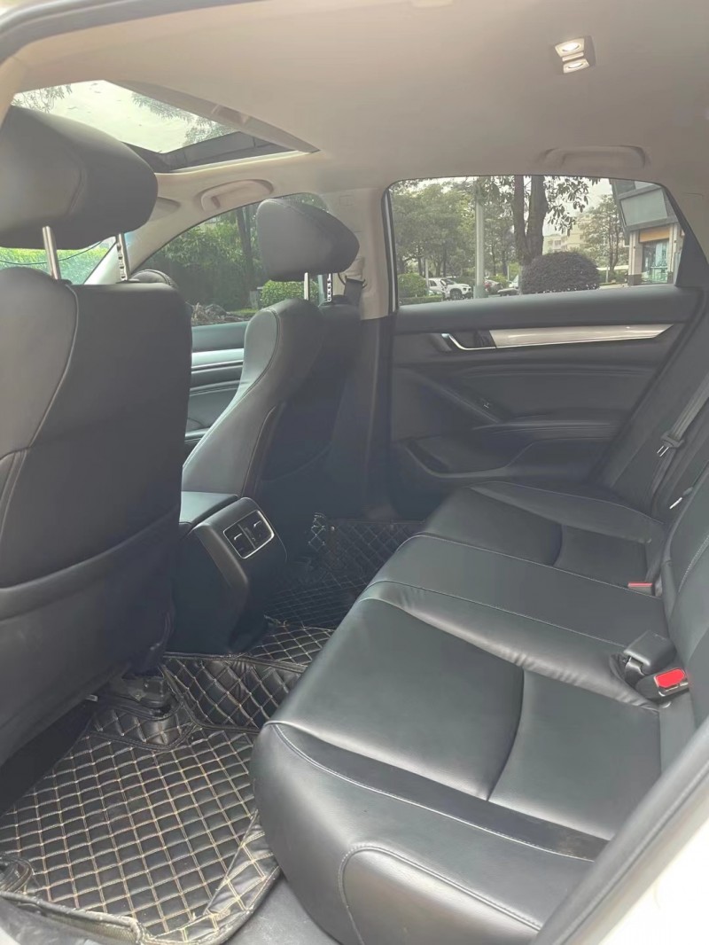 中山19年本田雅阁9