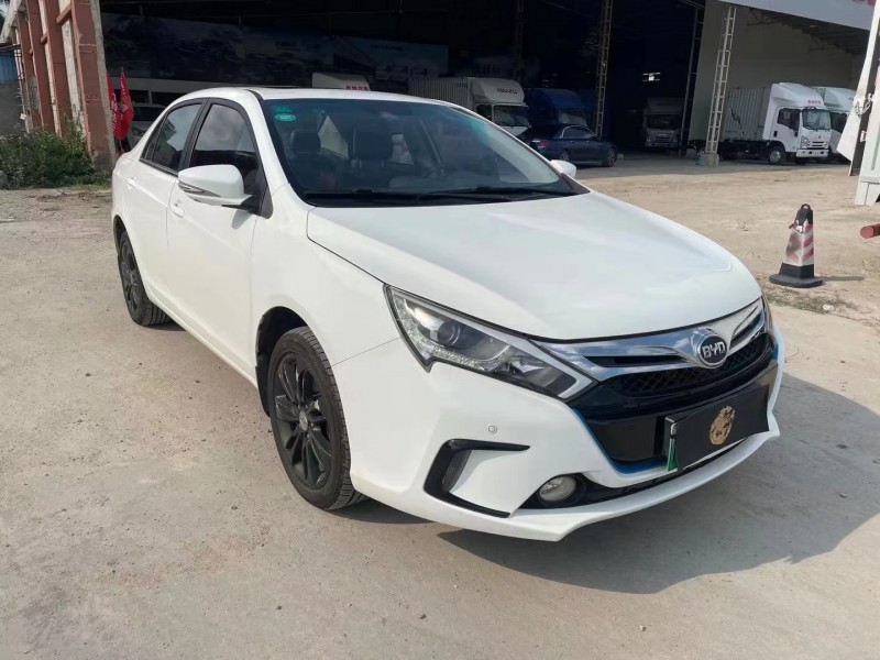 广州抵押车15年比亚迪秦出售