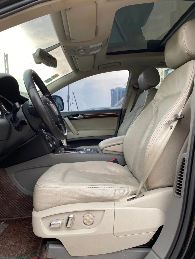 广州13年奥迪Q76