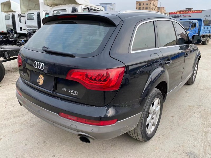 广州13年奥迪Q77