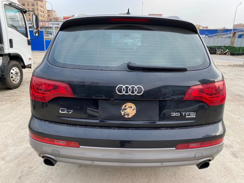 广州13年奥迪Q78