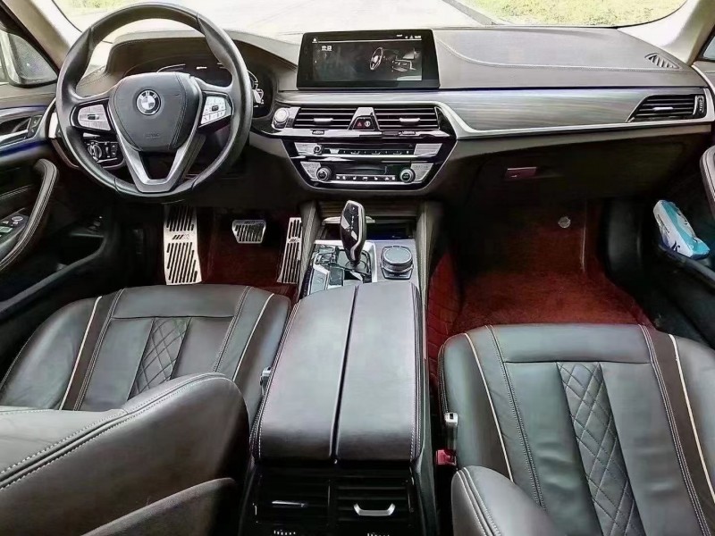 济南11年奥迪A66