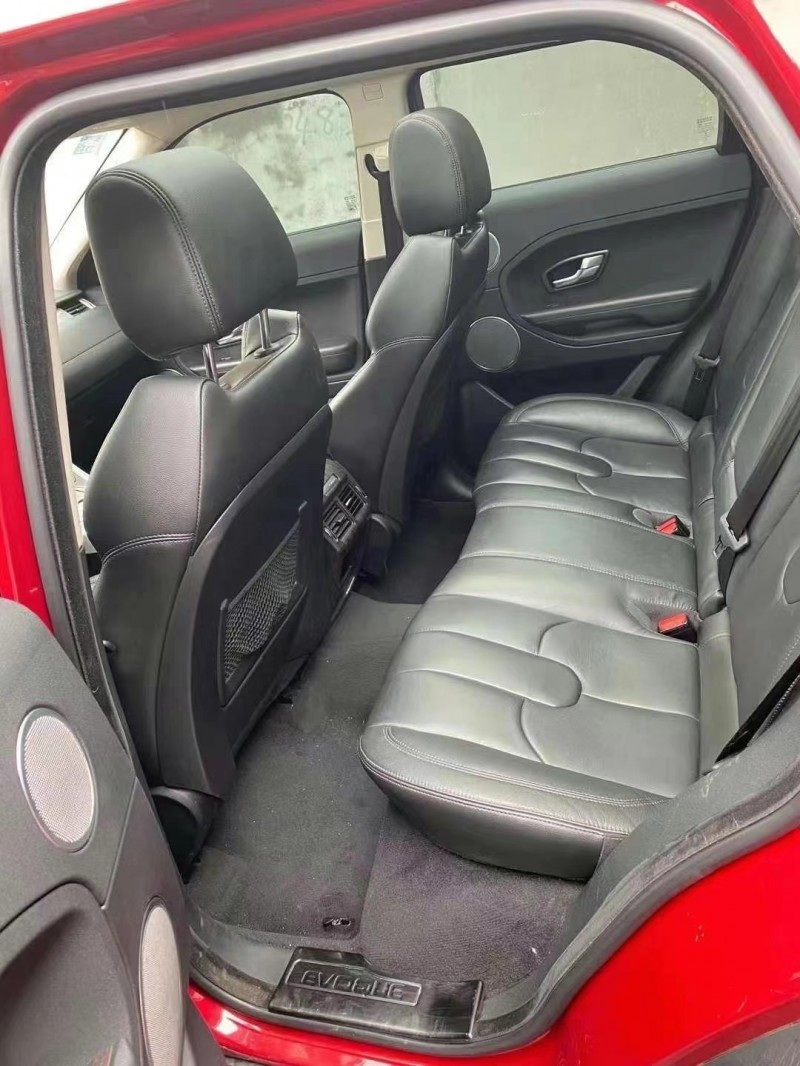 东营16年路虎极光3