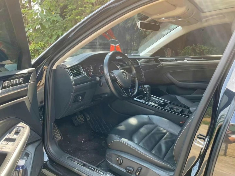 益阳19年大众辉昂3