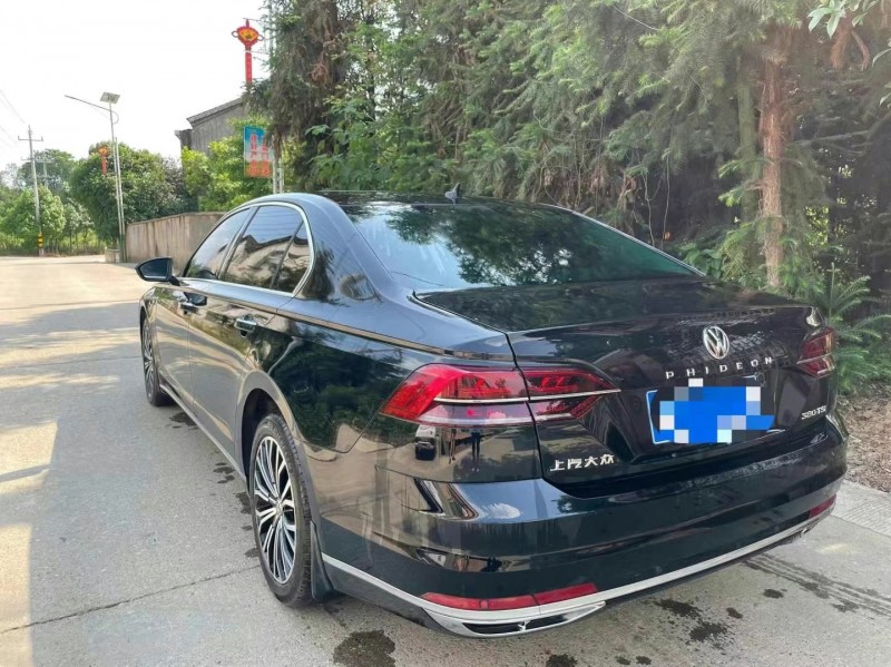 益阳19年大众辉昂1