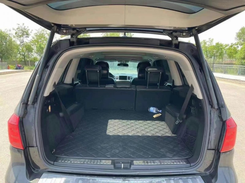 济南20年奔驰GL9