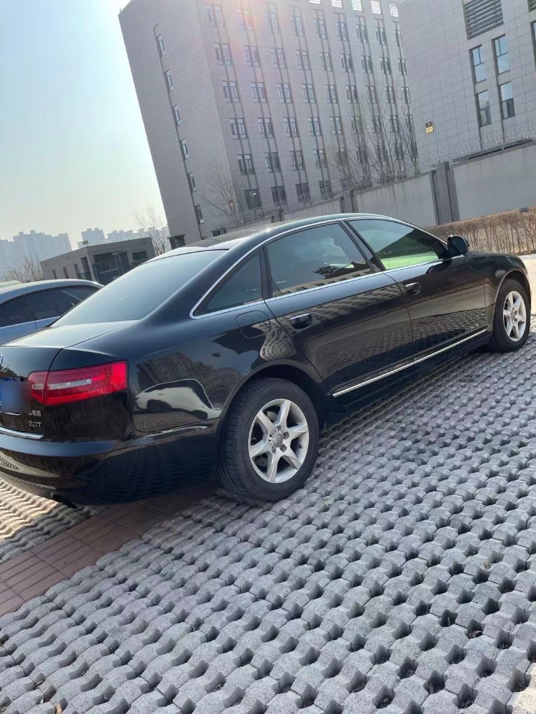 沈陽09年奧迪A6L8