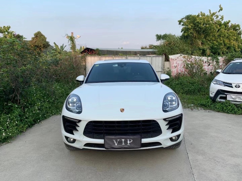 佛山16年保时捷Macan8
