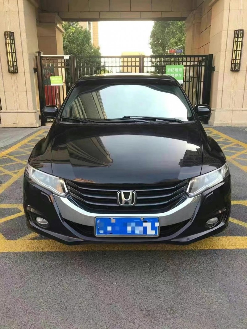 济宁11年本田奥德赛1