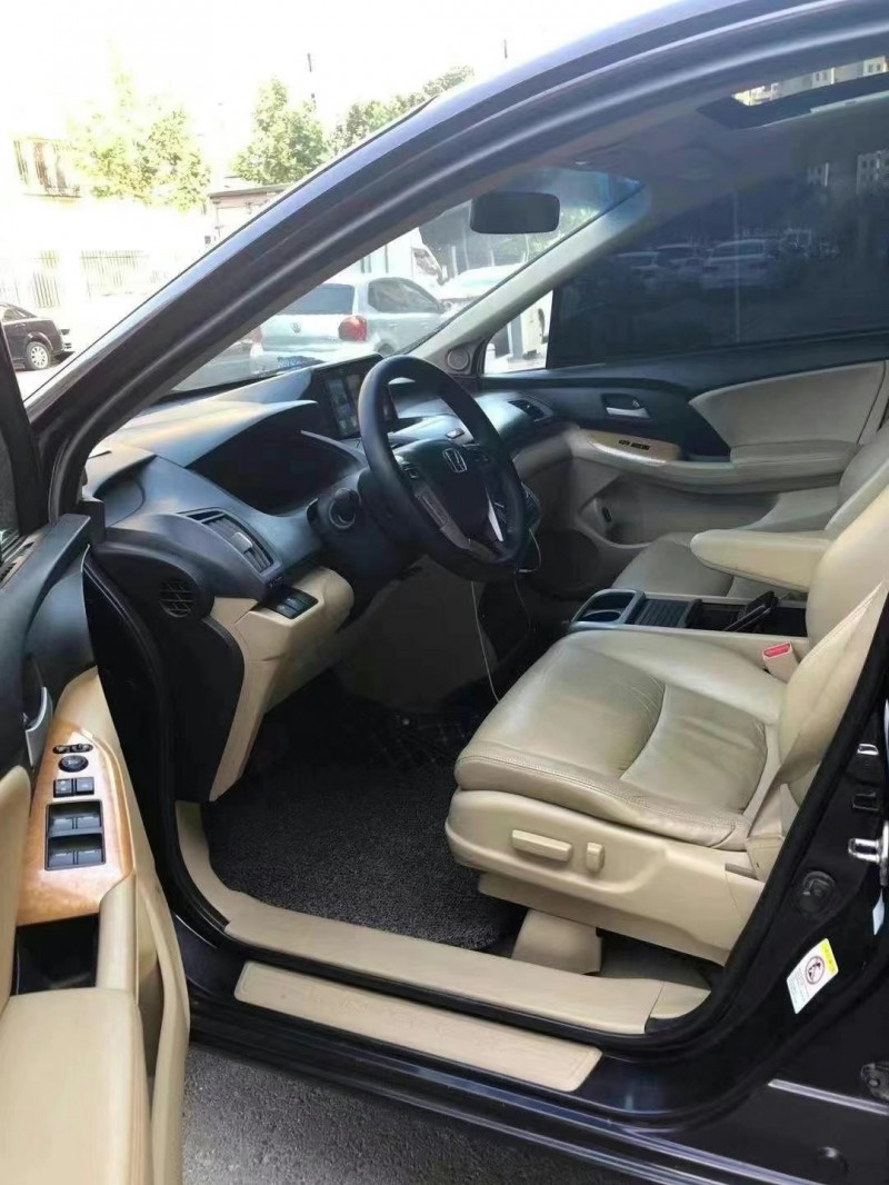 济宁11年本田奥德赛6