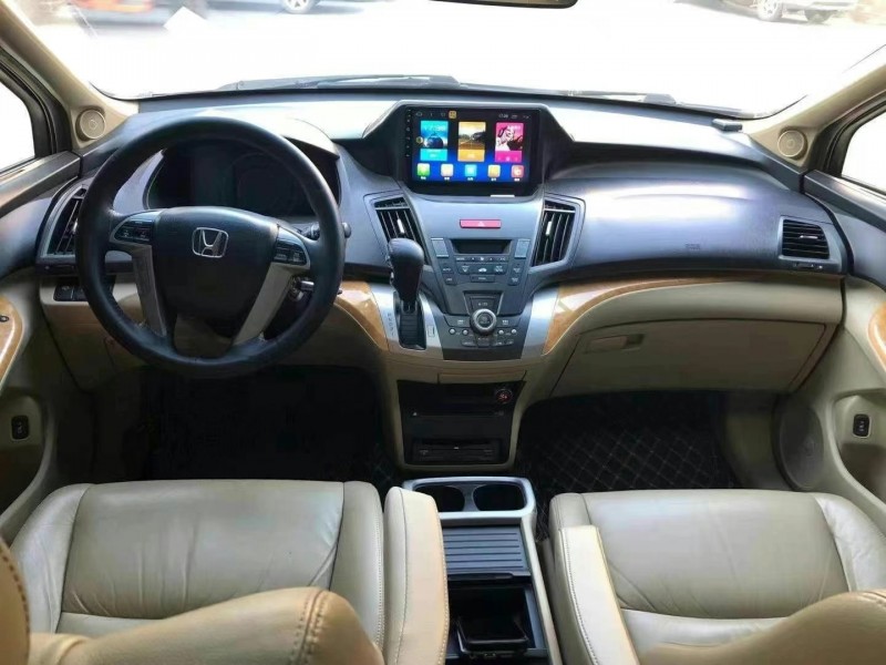 济宁11年本田奥德赛5