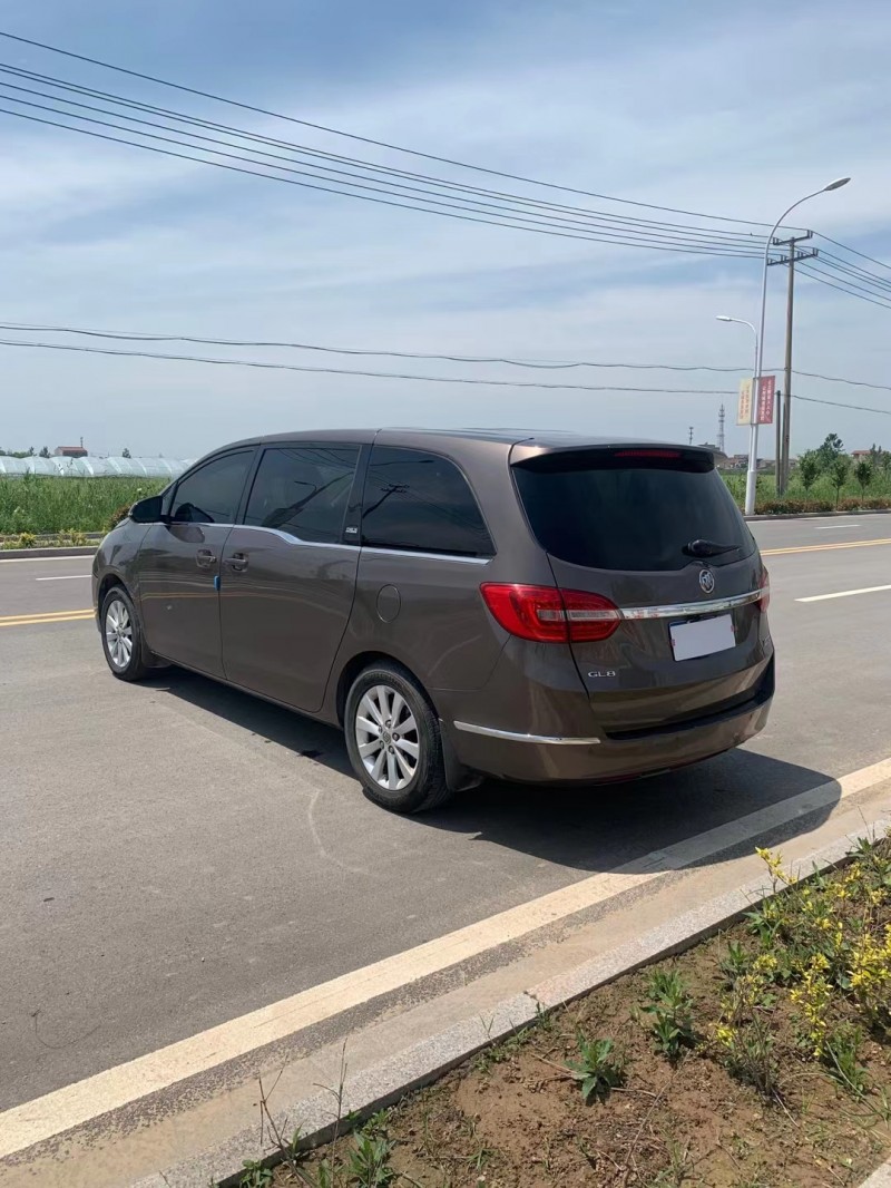 徐州16年别克GL86