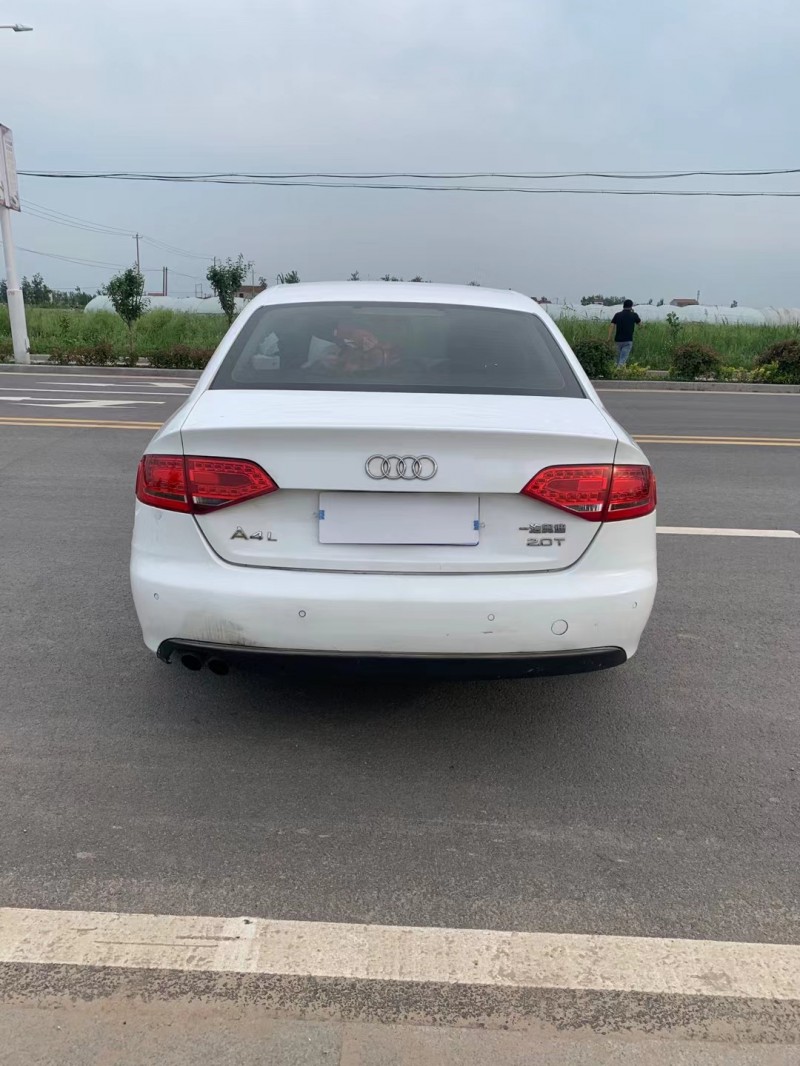宿迁12年奥迪A4L9