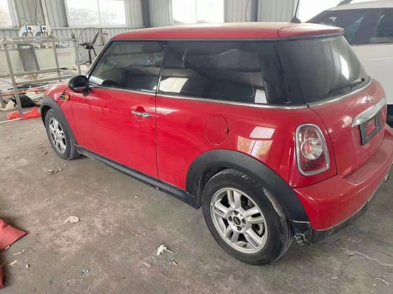 濟南13年寶馬MINI4