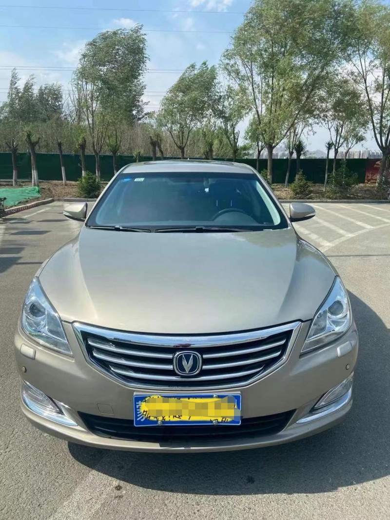 包頭16年長安汽車睿騁CC1