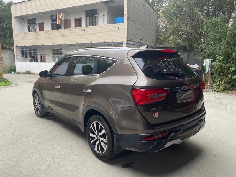 成都17年东风风光2