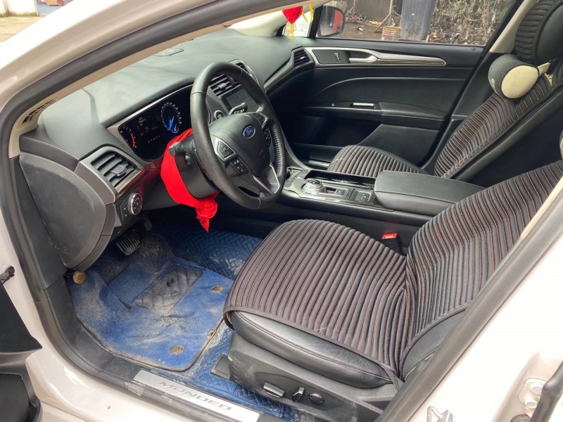 成都18年福特蒙迪欧6