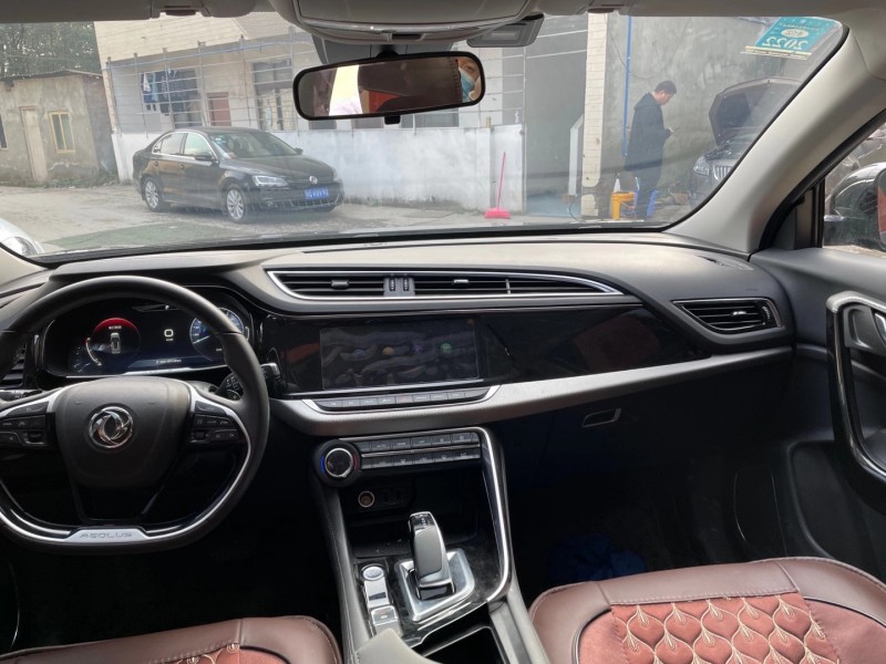 成都20年东风风光4