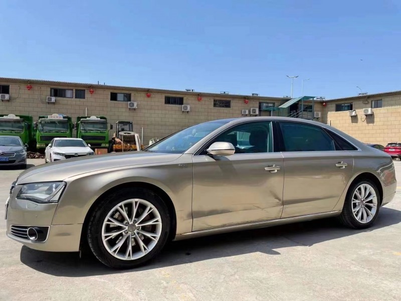 武汉12年奥迪A8L7