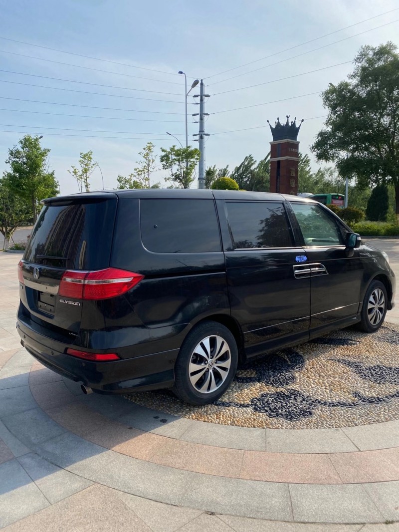 青岛13年本田艾力绅7