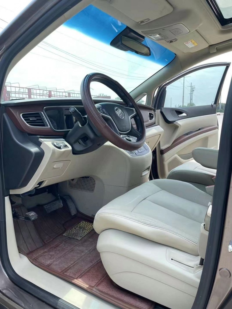 枣庄16年别克GL84