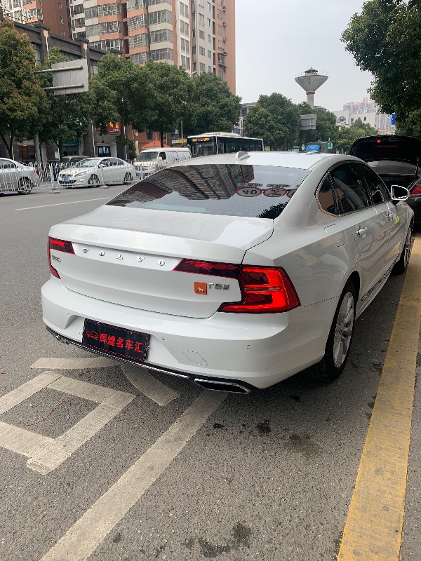 長沙20年沃爾沃S906