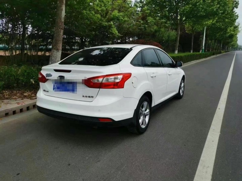 潍坊15年福特福克斯8