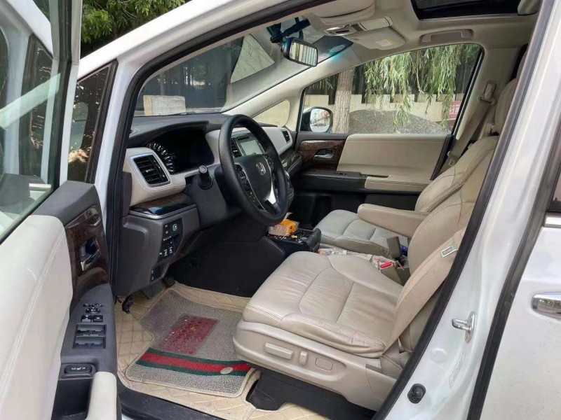 邢台16年本田奥德赛9