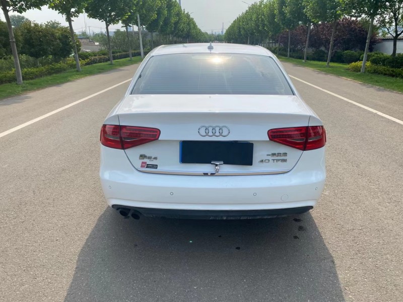 徐州16年奥迪A4L3