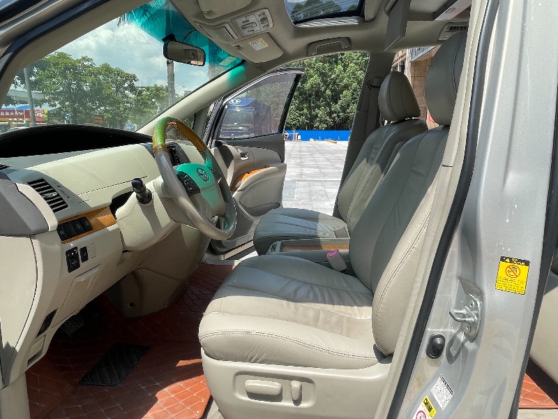 佛山10年丰田普瑞维亚5