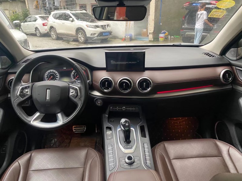 成都18年长城VV65