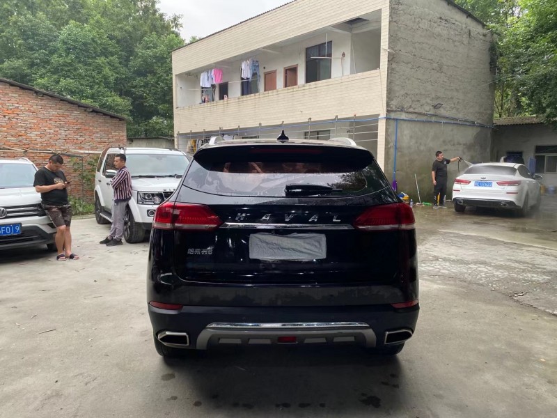 成都17年哈弗H69