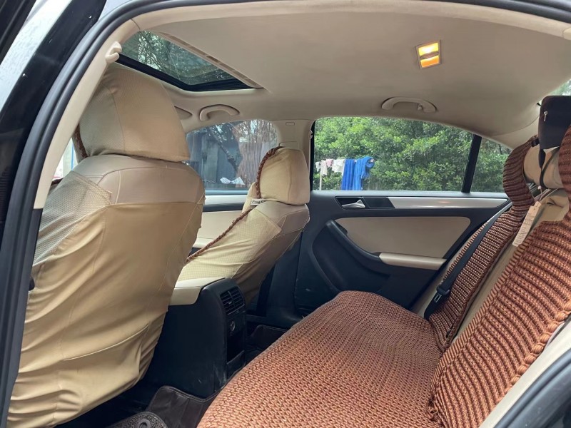 成都14年大众速腾4