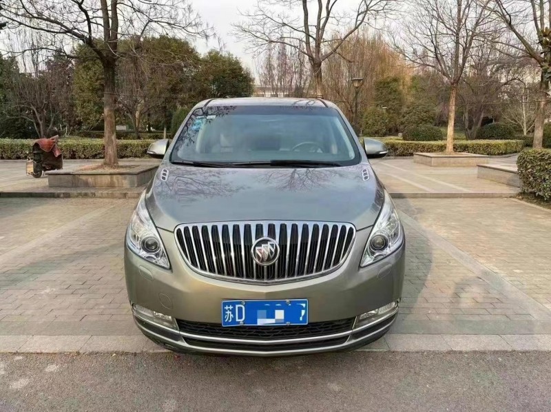 徐州11年别克GL81