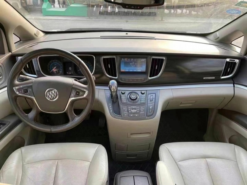 徐州11年别克GL84