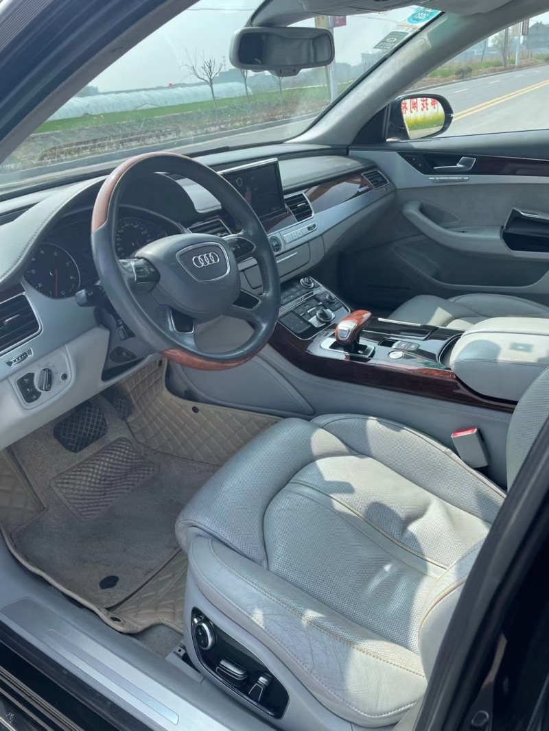 宿迁11年奥迪A8L8