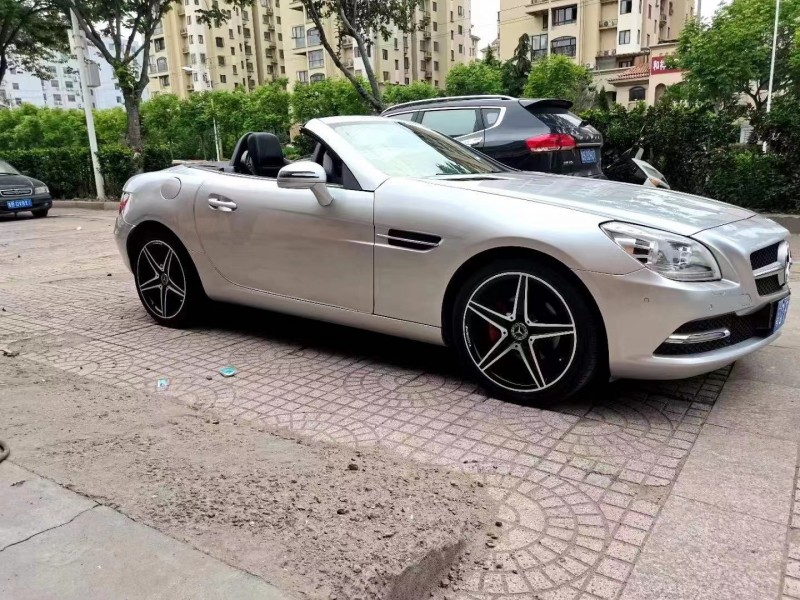 東營12年奔馳SLK5
