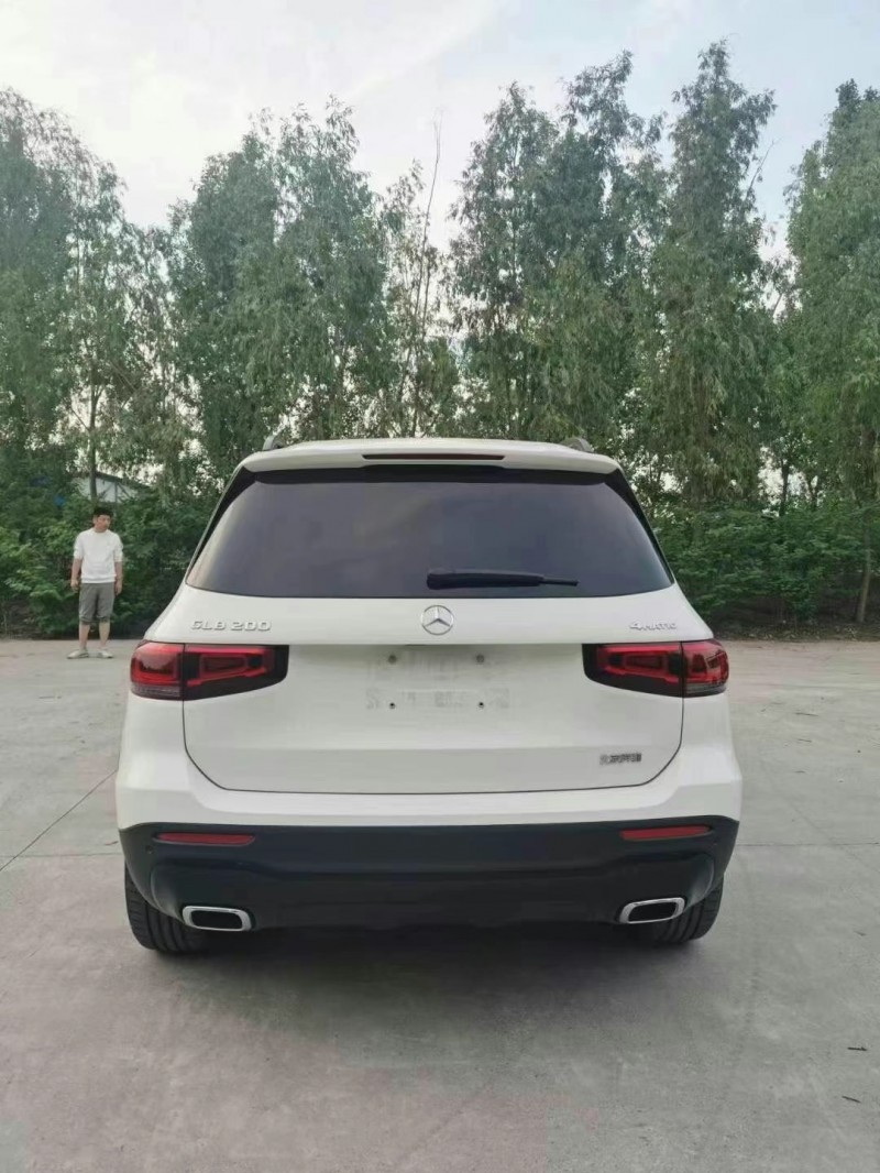 晉中21年奔馳GLB9