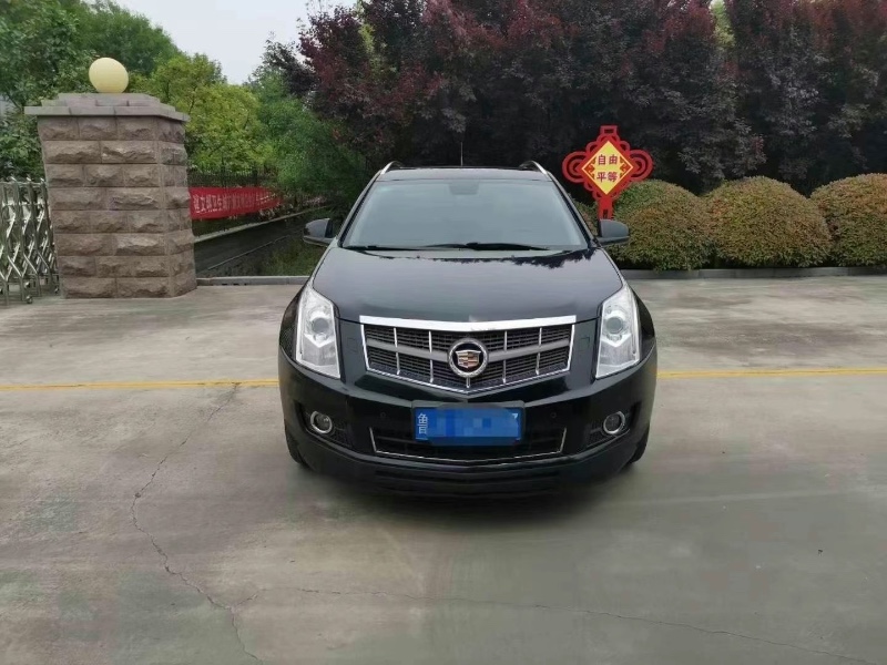 濱州12年凱迪拉克SRX1