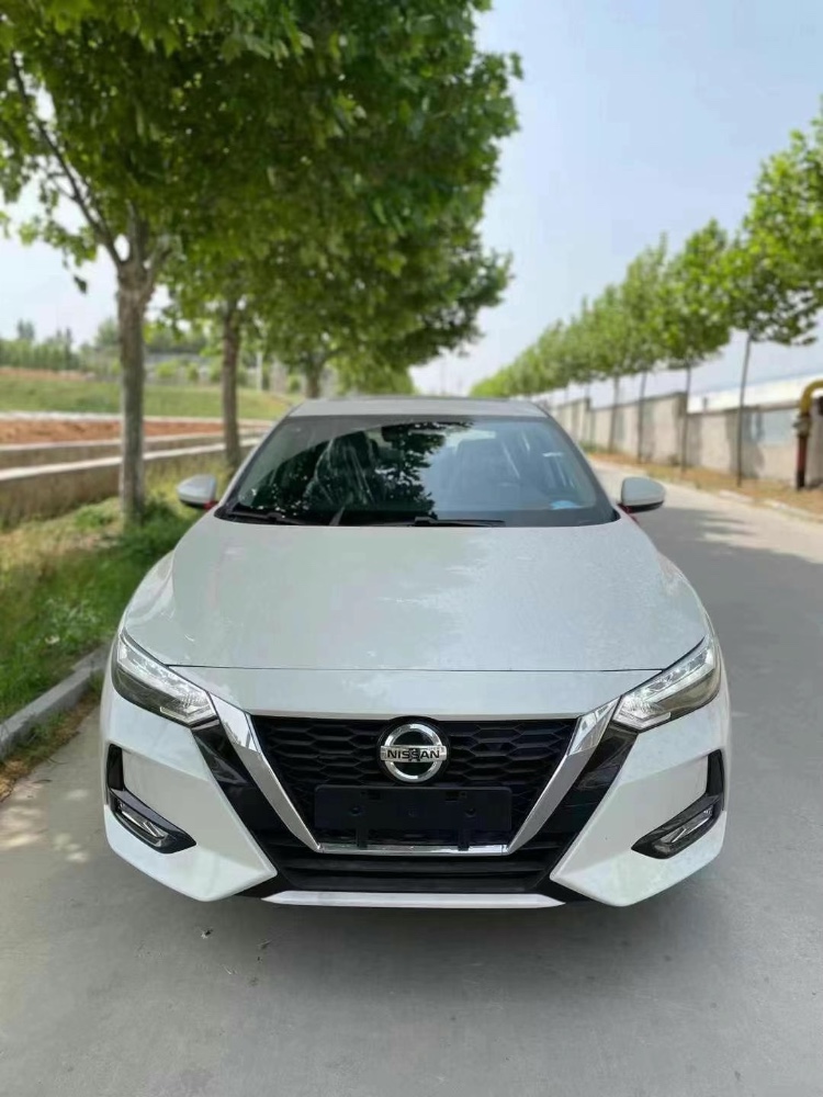 济宁21年日产轩逸1