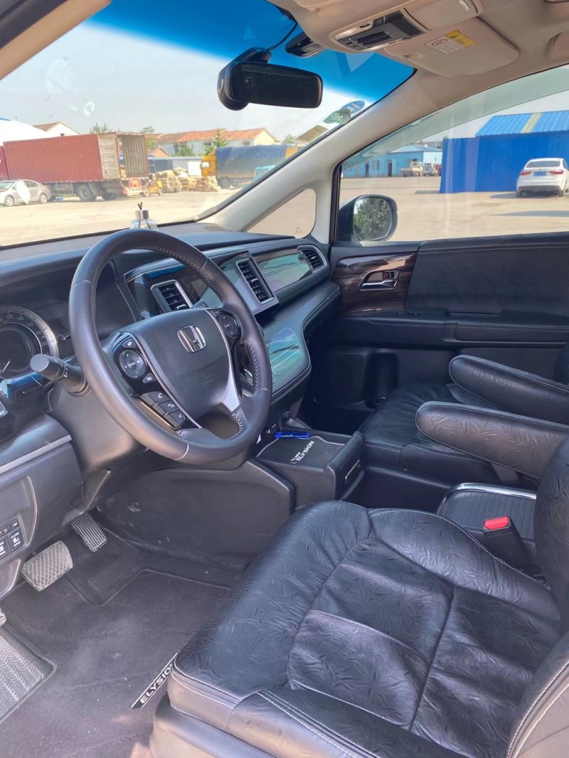 徐州19年本田艾力绅1