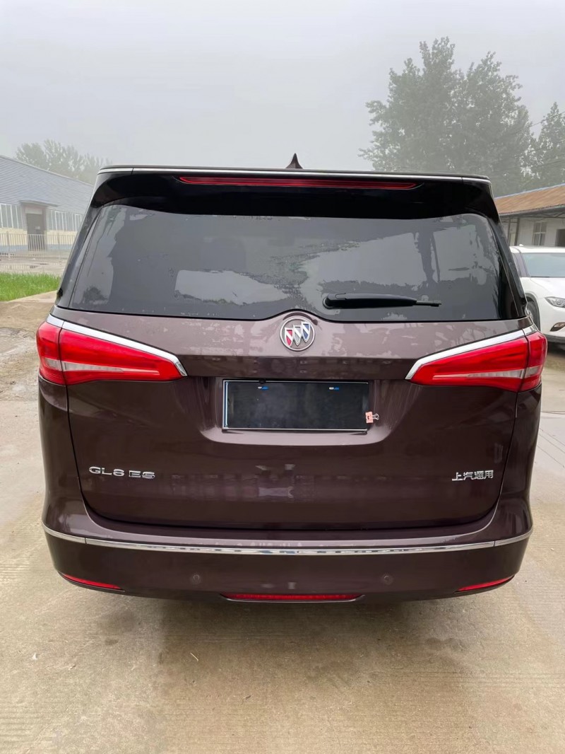 徐州18年别克GL82