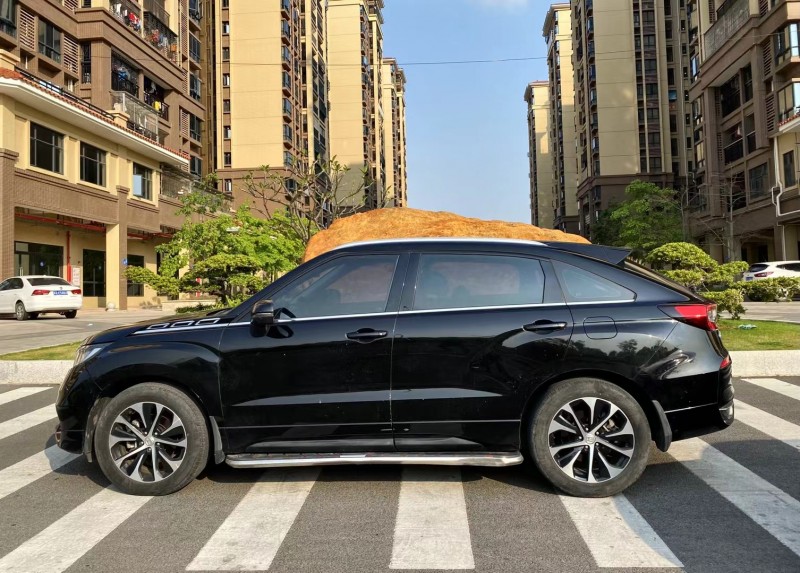 广州17年本田冠道4