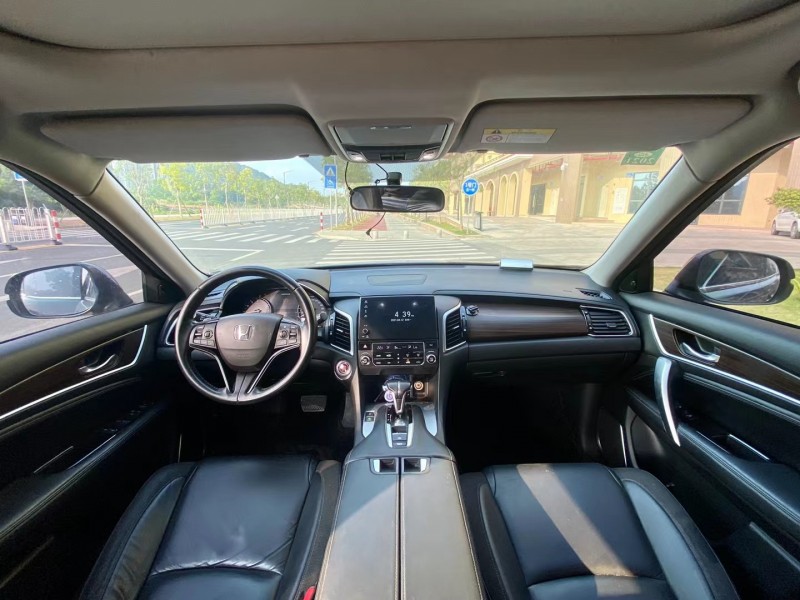 广州17年本田冠道7