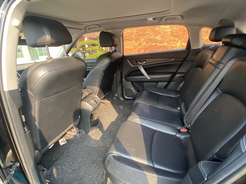 广州17年本田冠道8