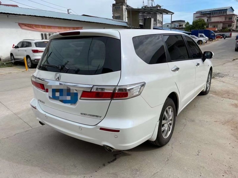 广州13年本田奥德赛4