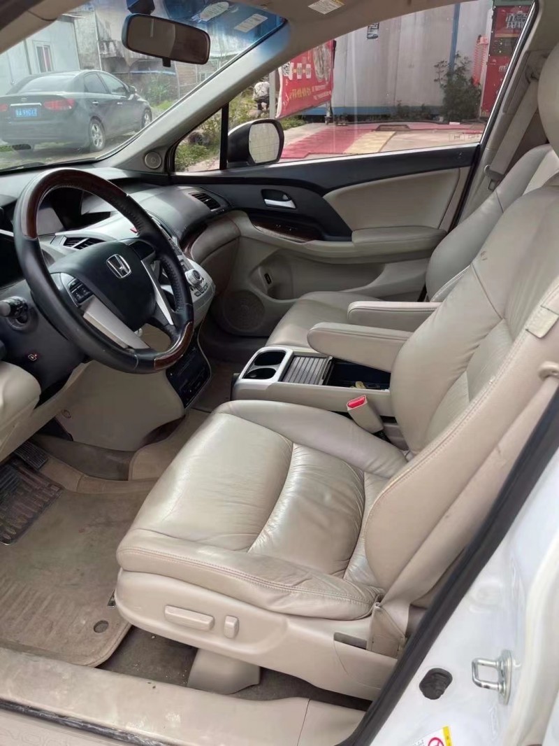 广州13年本田奥德赛7