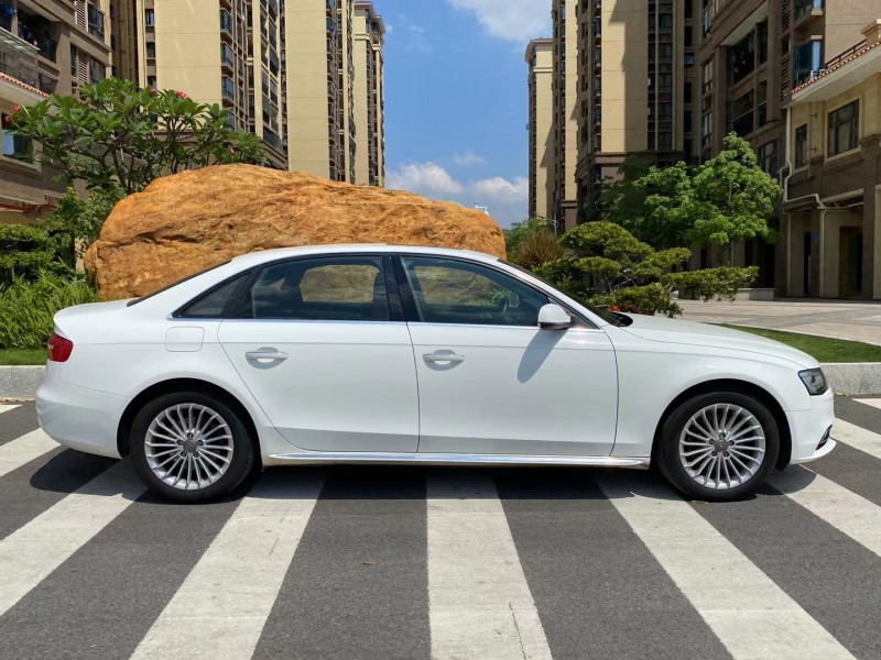 广州15年奥迪A4L2